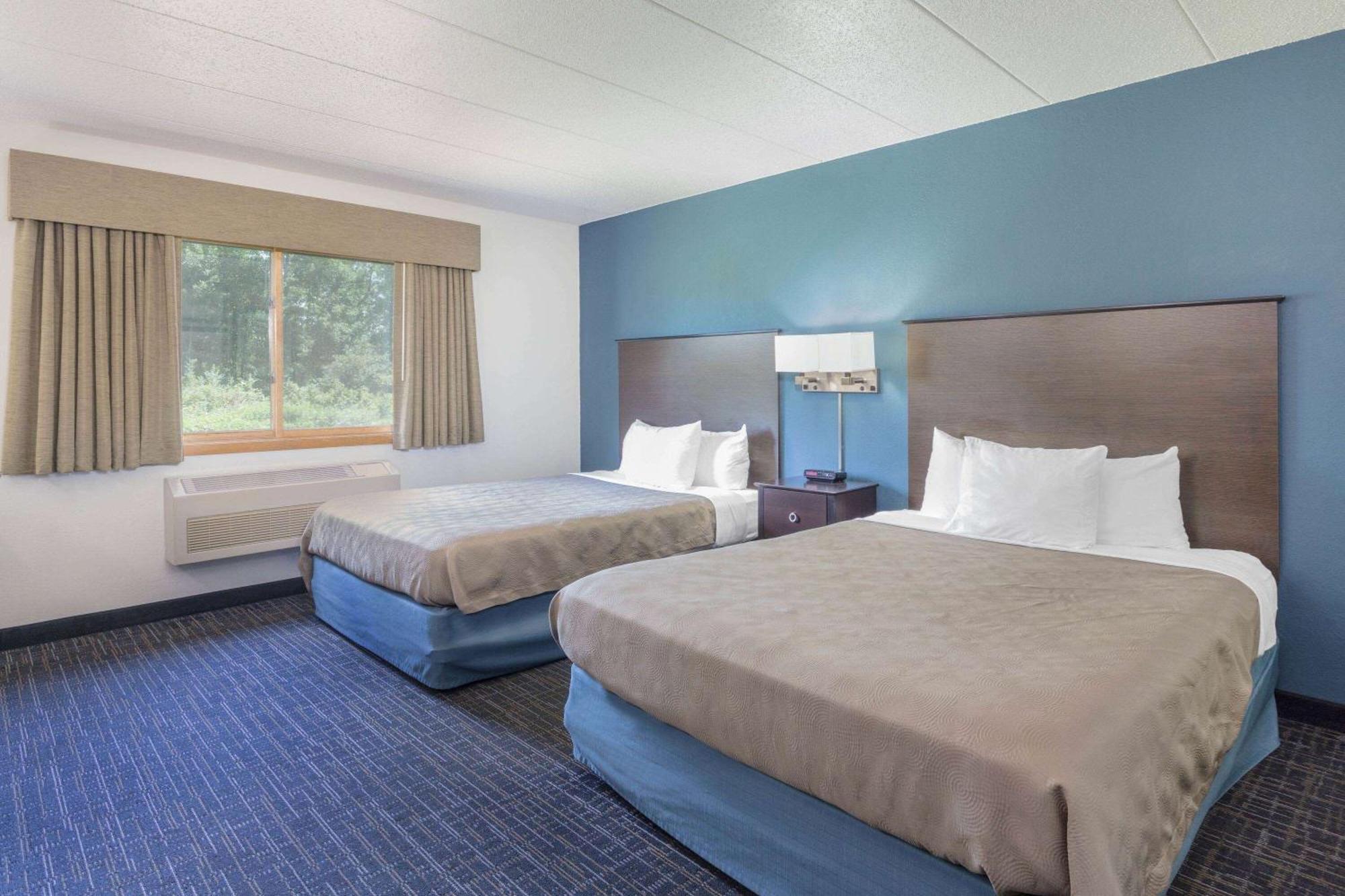 Americinn By Wyndham Hayward Eksteriør billede